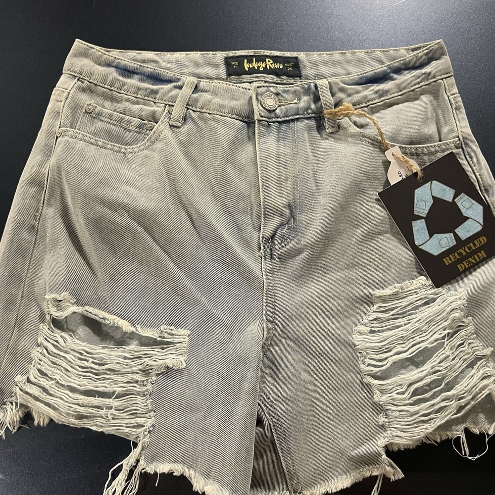 Indigo Rein Women's Denim‎ Jean Shorts Size 11 Super High Rise Light Wash